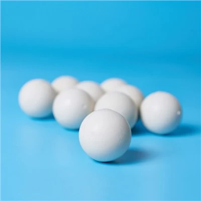 قدرتی ربڑ رال گیندوں